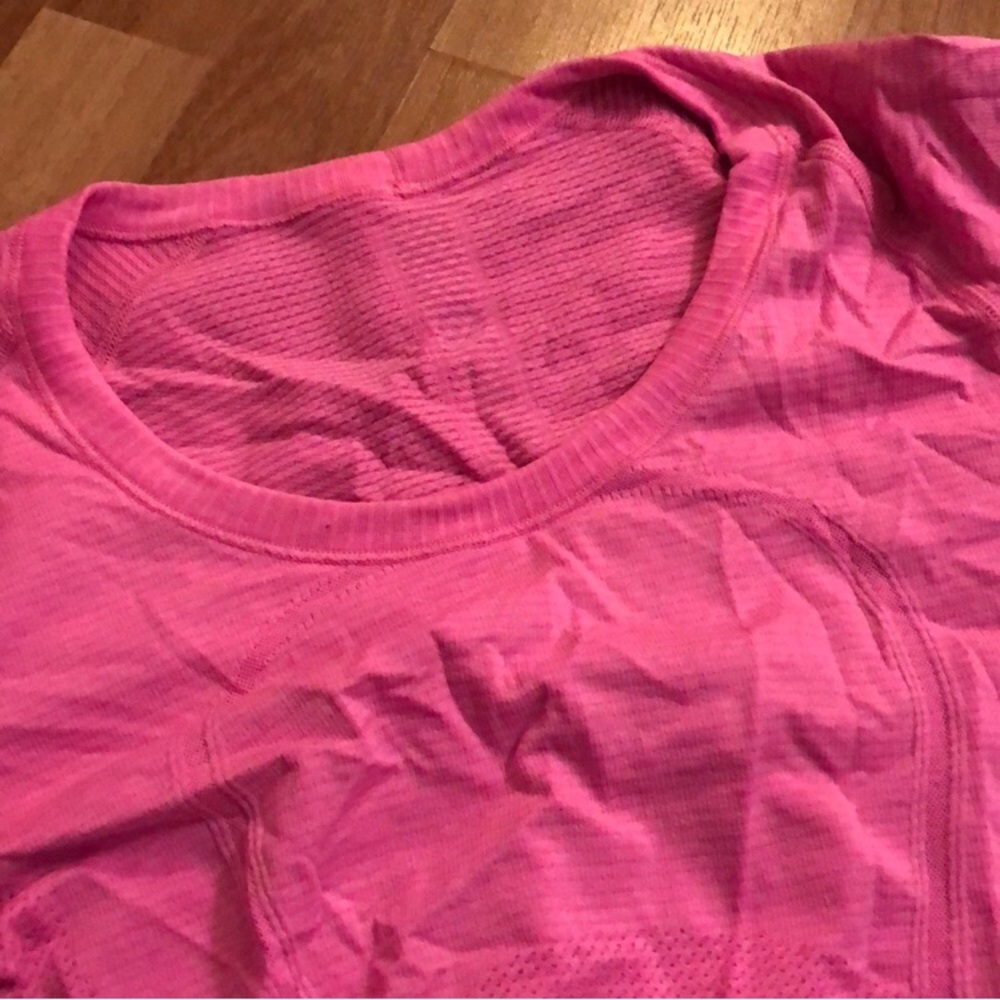 Lululemon Swiftly Tech - Picture 4 of 5